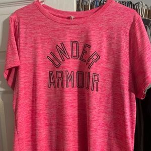 Woman’s Under Armour T shirt